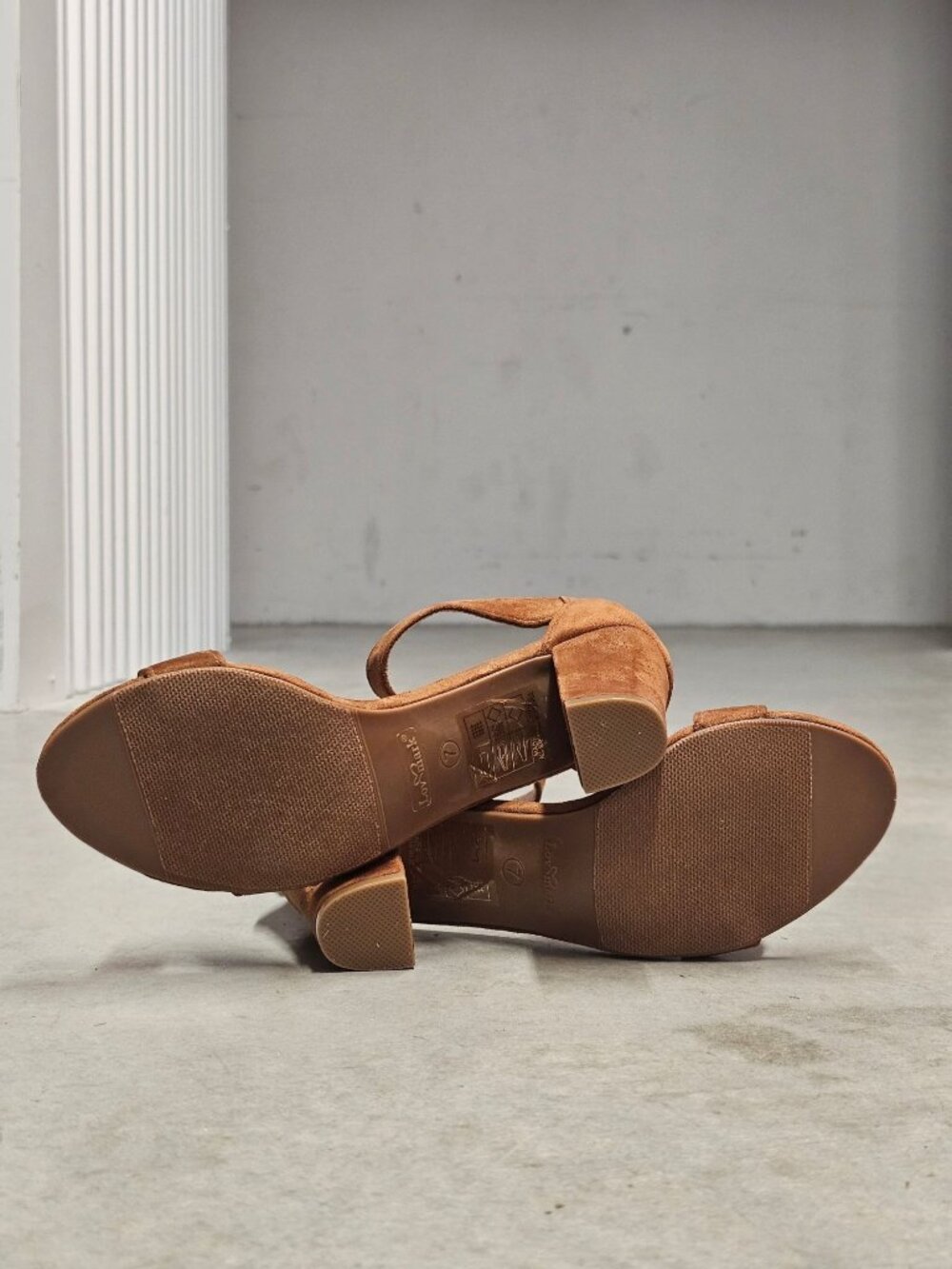 Tan Faux Suede Block Heel Sandals With Adjustable Ankle Strap Open Toe Design Wo - Picture 4 of 14
